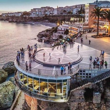 Soleado Apartamento En Nerja Ngoại thất bức ảnh